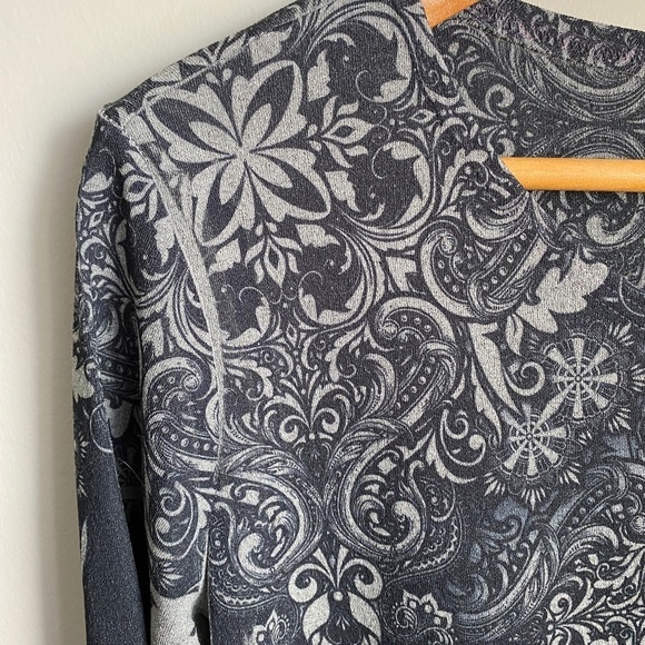 Casa Lee Women's Gray Boho Print Long‎ Sleeve Tunic Blouse Size Large - Picture 3 of 11